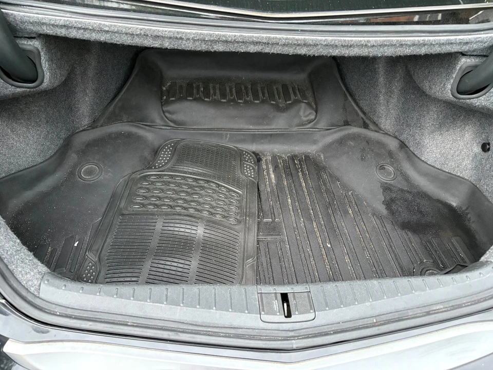 2012 Acura TL 4th Gen - Image 9 of 19