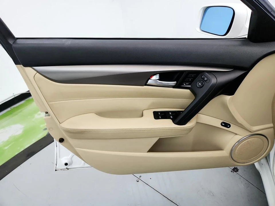 2012 Acura TL 4th Gen - Image 21 of 31