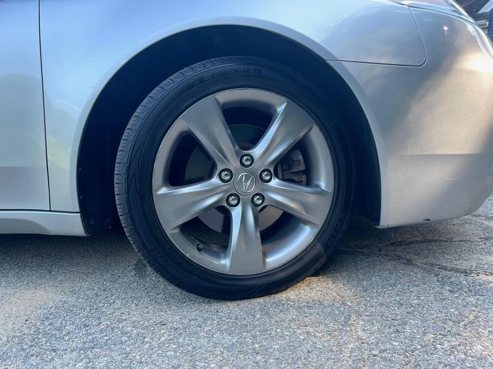 2012 Acura TL 4th Gen - Image 23 of 31