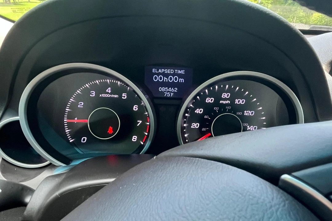 2012 Acura TL 4th Gen - Image 27 of 31