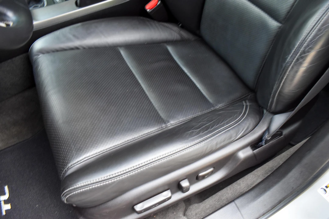 2012 Acura TL 4th Gen - Image 30 of 31