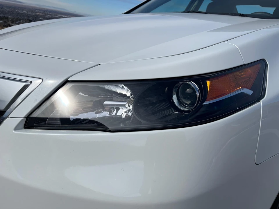 2012 Acura TL 4th Gen - Image 25 of 31
