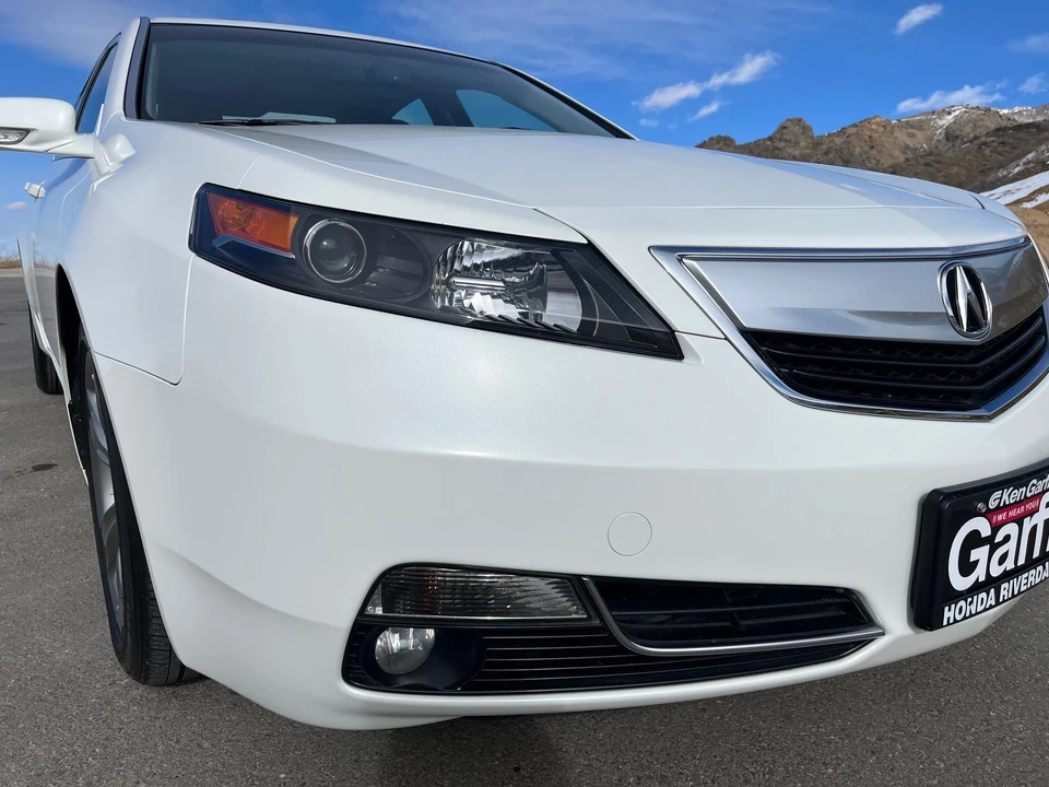 2012 Acura TL 4th Gen - Image 21 of 31