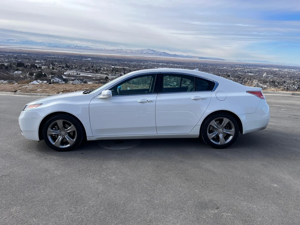 2012 Acura TL 4th Gen - Image 7 of 31