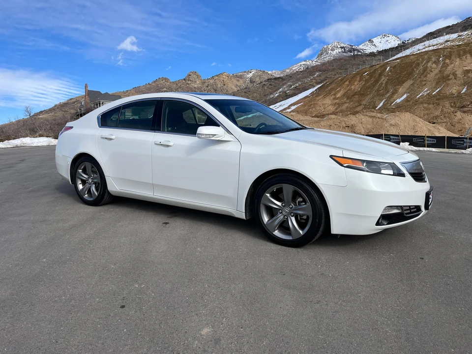 2012 Acura TL 4th Gen - Image 17 of 31
