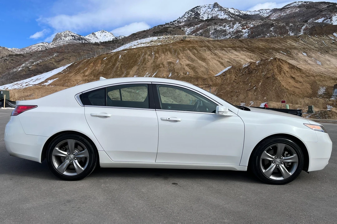 2012 Acura TL 4th Gen - Image 15 of 31