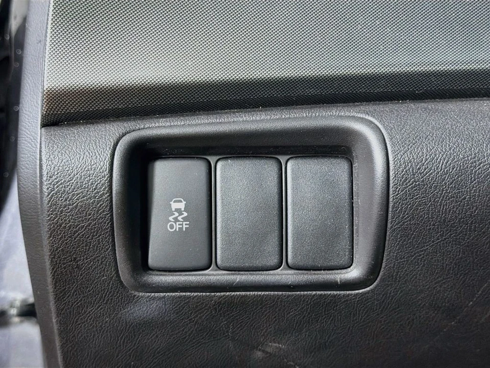 2012 Acura TL 4th Gen - Image 11 of 31