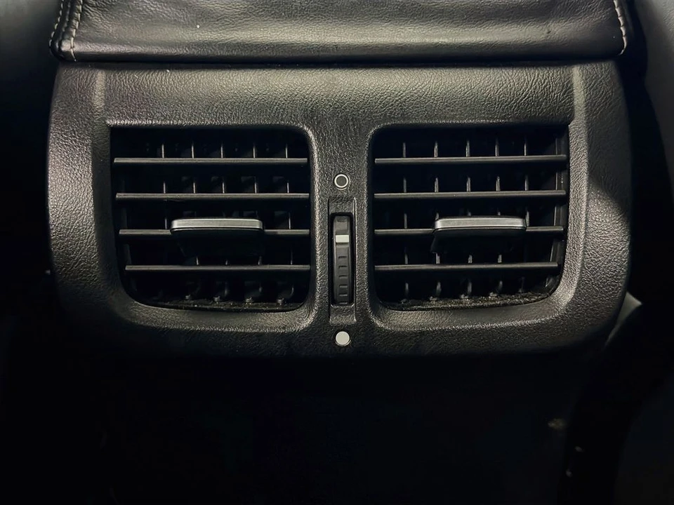 2012 Acura TL 4th Gen - Image 28 of 31