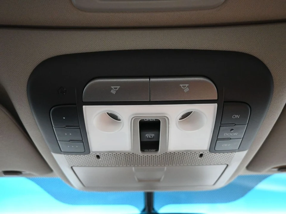 2012 Acura TL 4th Gen - Image 17 of 21