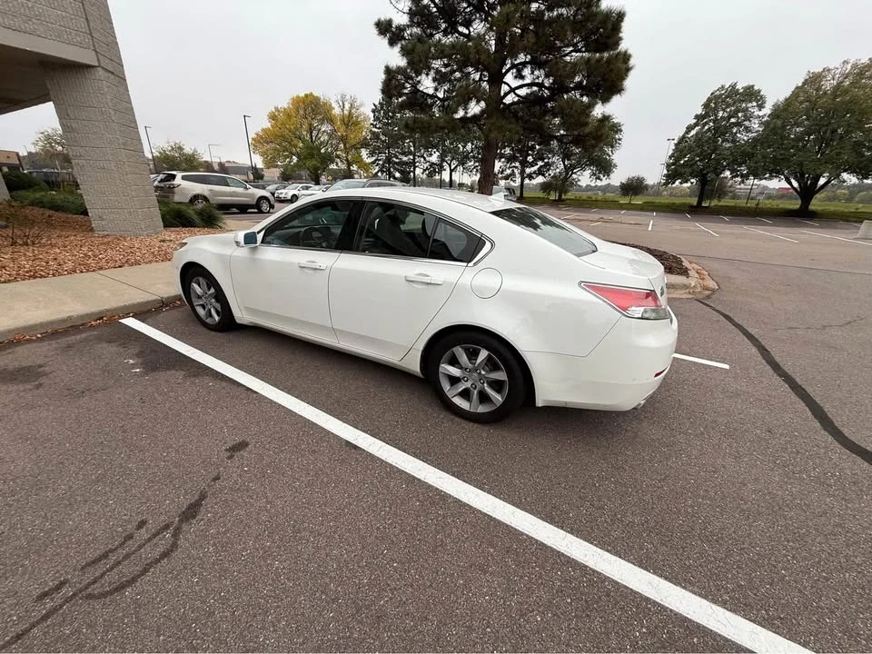 2012 Acura TL 4th Gen - Image 6 of 9