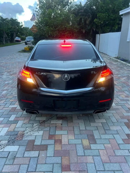 2012 Acura TLX - Image 11 of 13
