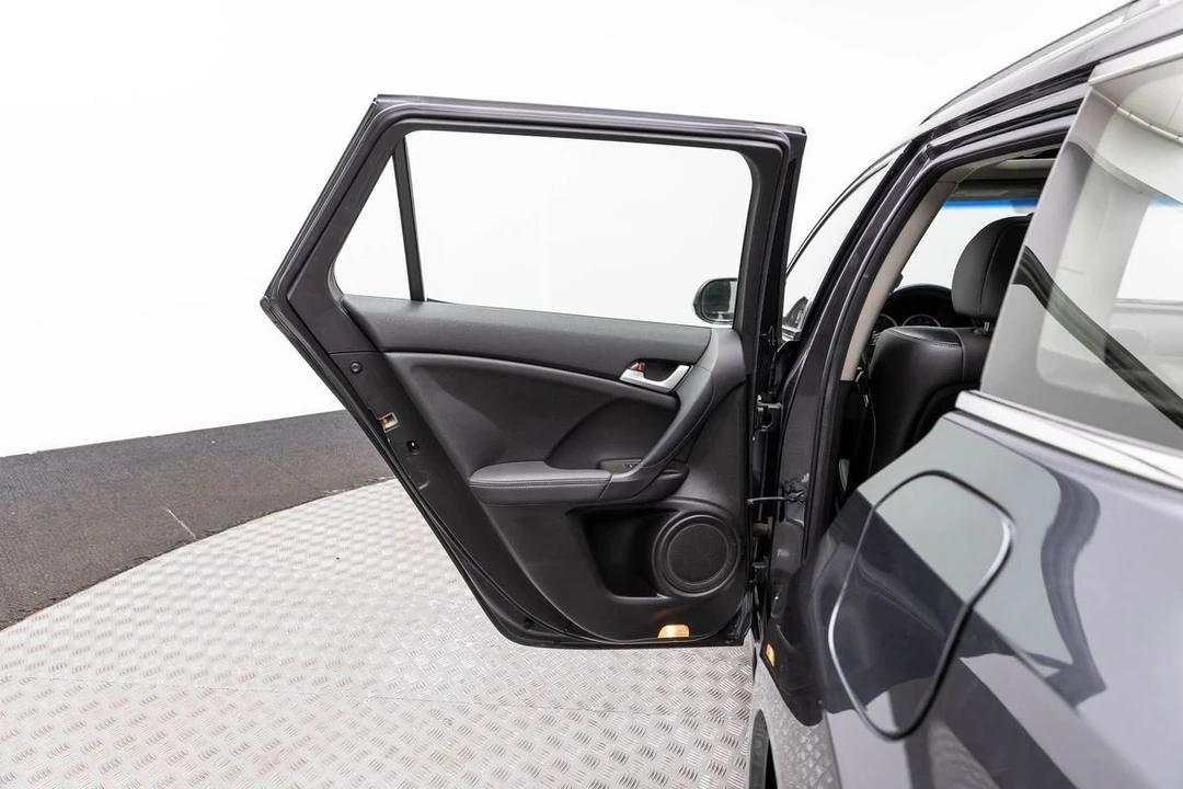 2012 Acura TSX 2nd Gen - Image 12 of 21