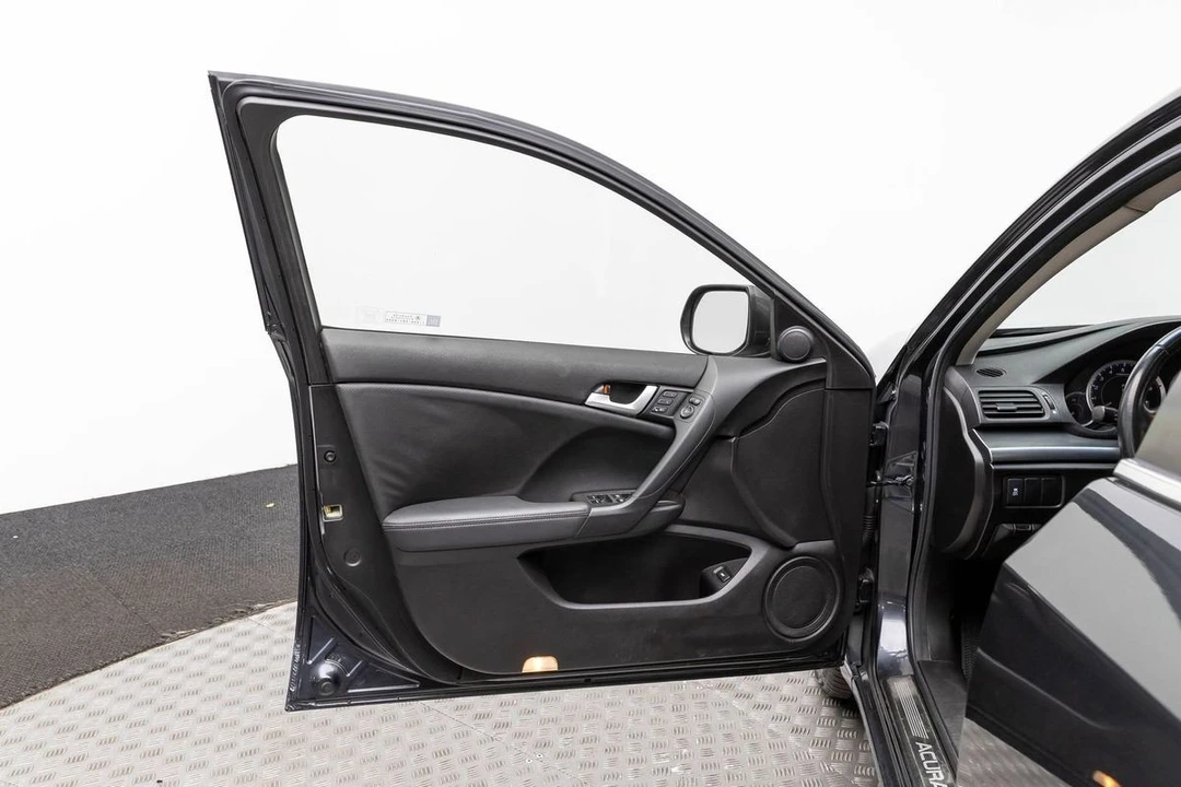 2012 Acura TSX 2nd Gen - Image 10 of 21