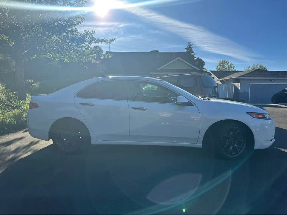 2012 Acura TSX 2nd Gen - Image 2 of 10