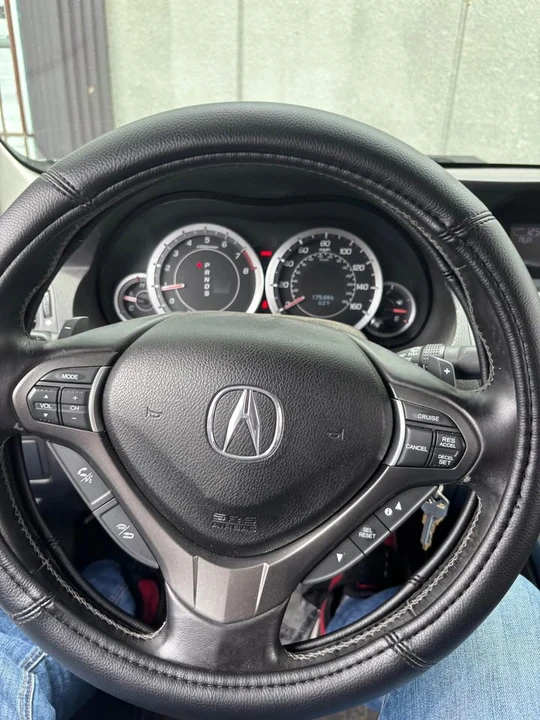 2012 Acura TSX 2nd Gen - Image 6 of 8
