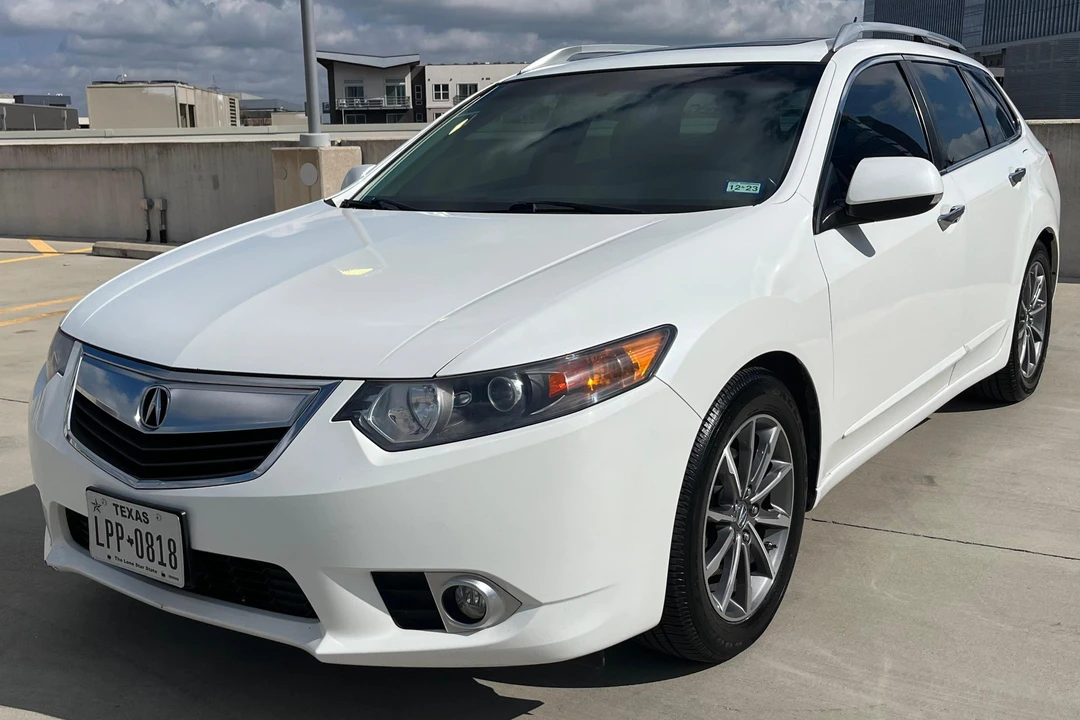 2012 Acura TSX 2nd Gen - Image 2 of 31