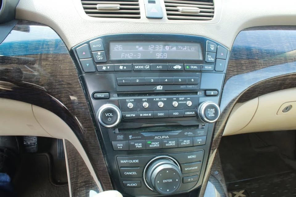 2012 Acura MDX 2nd Gen - Image 11 of 19
