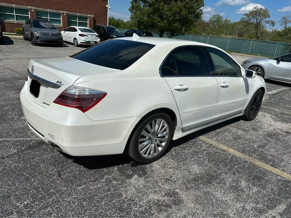 2012 Acura RL 2nd Gen - Image 2 of 10