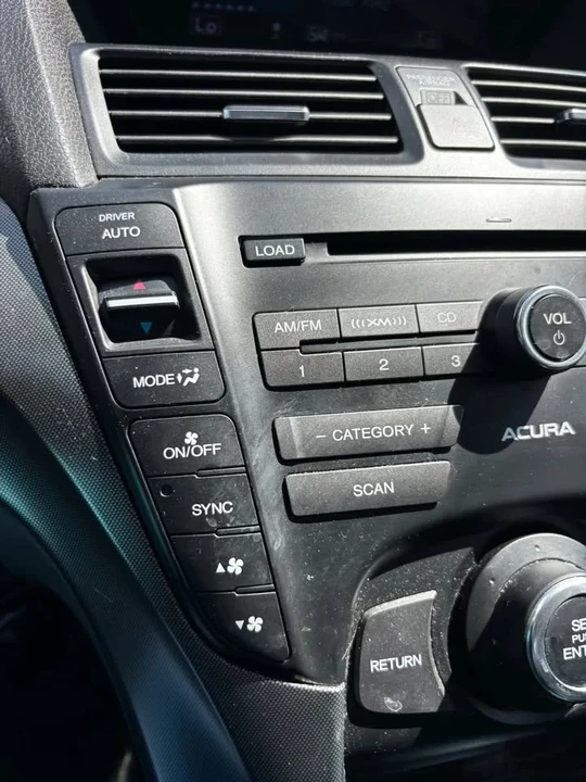 2012 Acura TL 4th Gen - Image 17 of 18