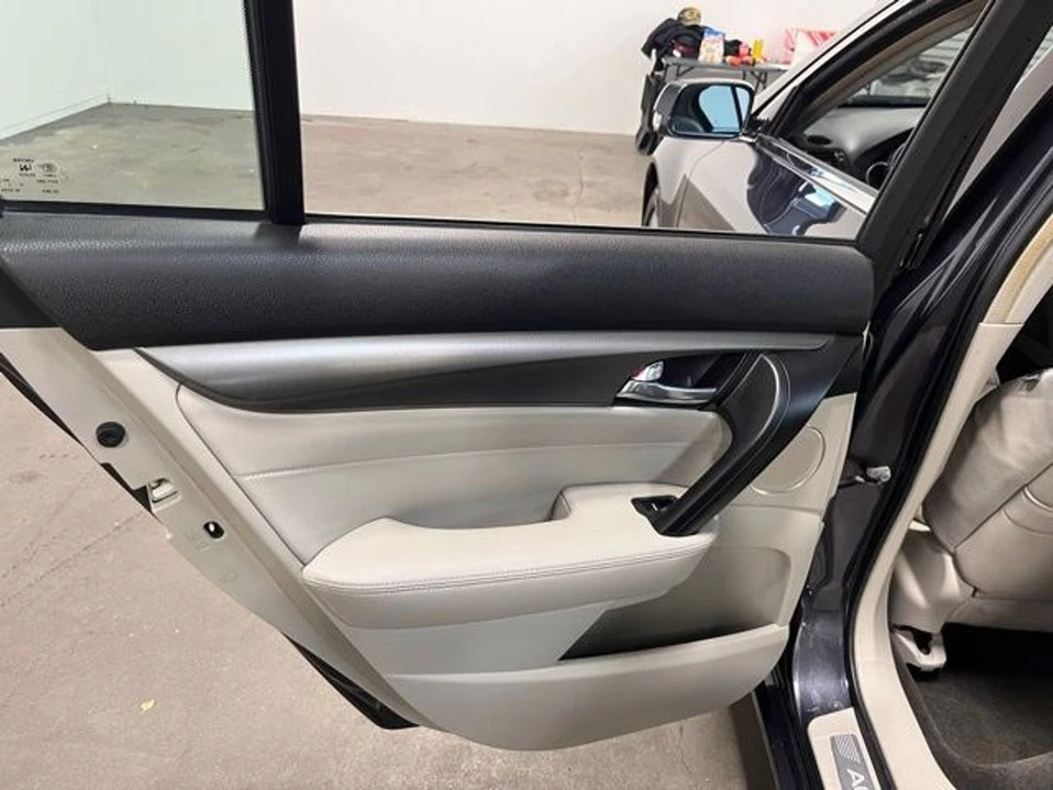 2012 Acura TL 4th Gen - Image 17 of 20