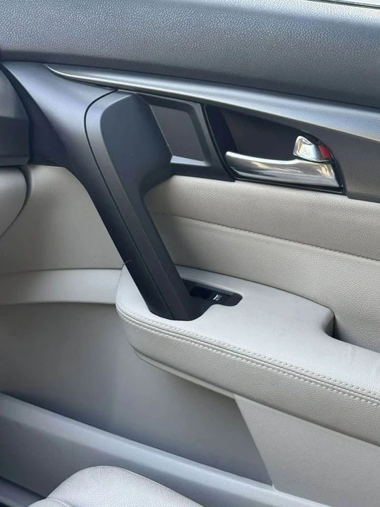 2012 Acura TL 4th Gen - Image 9 of 12