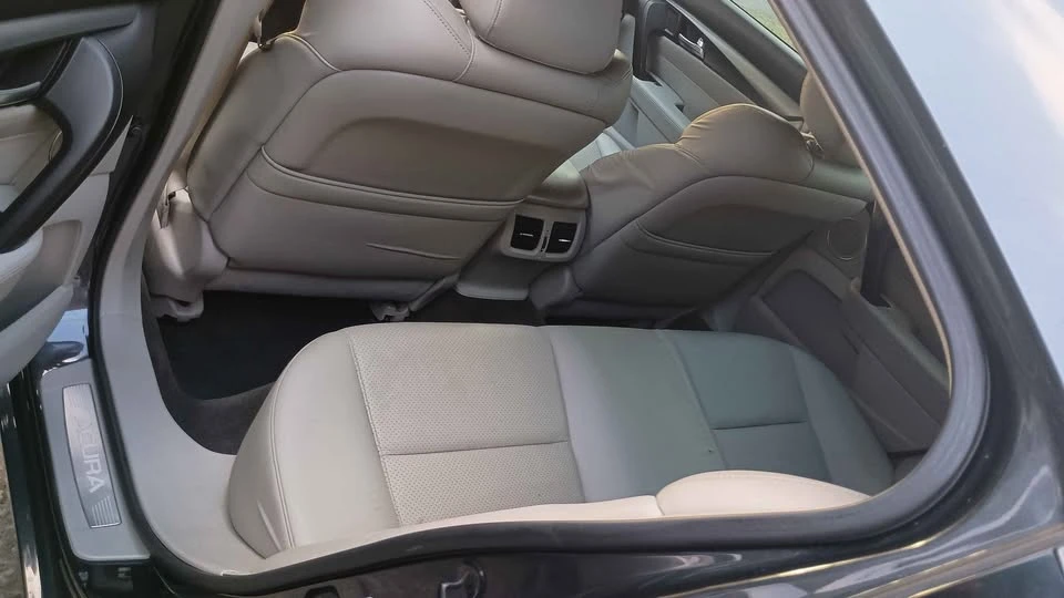 2012 Acura TL 4th Gen - Image 9 of 14