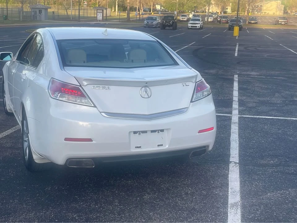 2012 Acura TL 4th Gen - Image 11 of 16