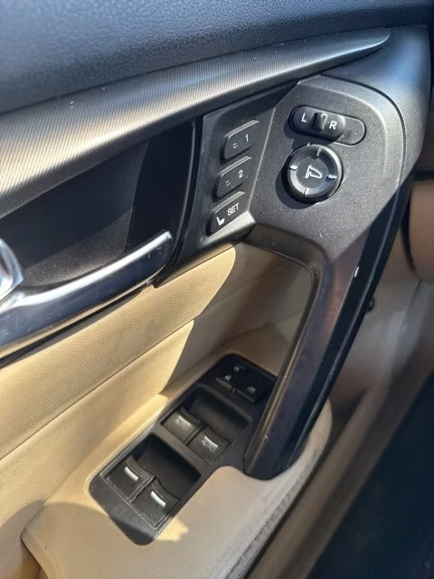 2012 Acura TL 4th Gen - Image 9 of 10