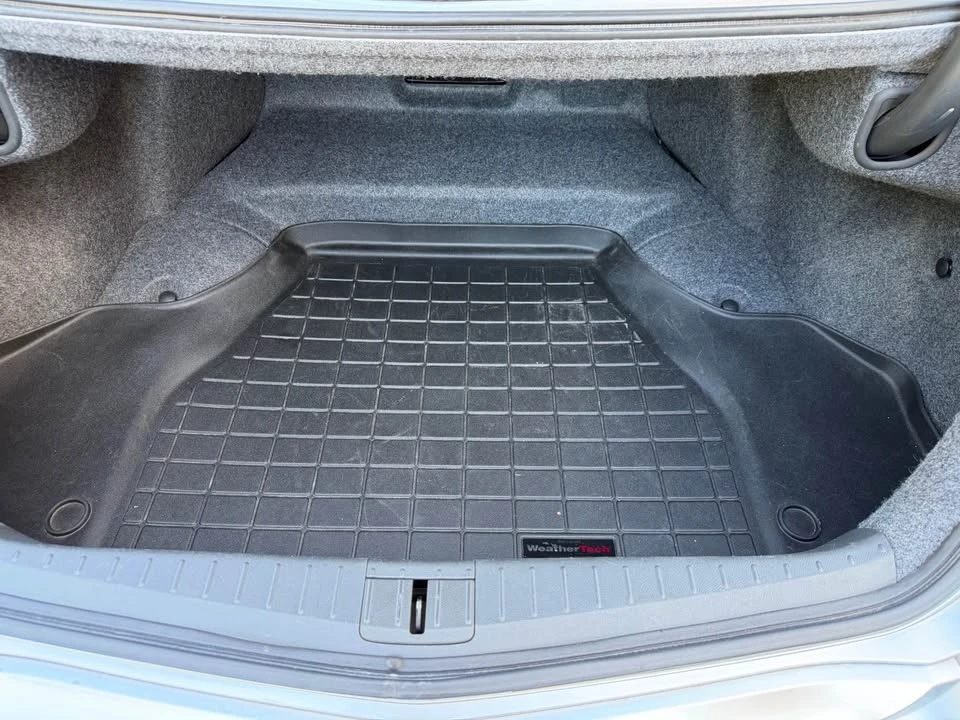 2012 Acura TL 4th Gen - Image 14 of 15