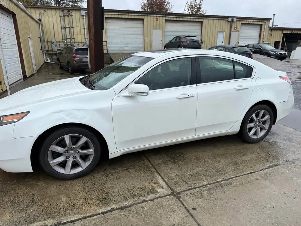 2012 Acura TL 4th Gen - Image 2 of 12