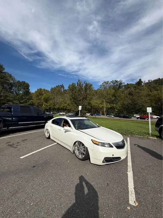 2012 Acura TL 4th Gen - Image 5 of 9