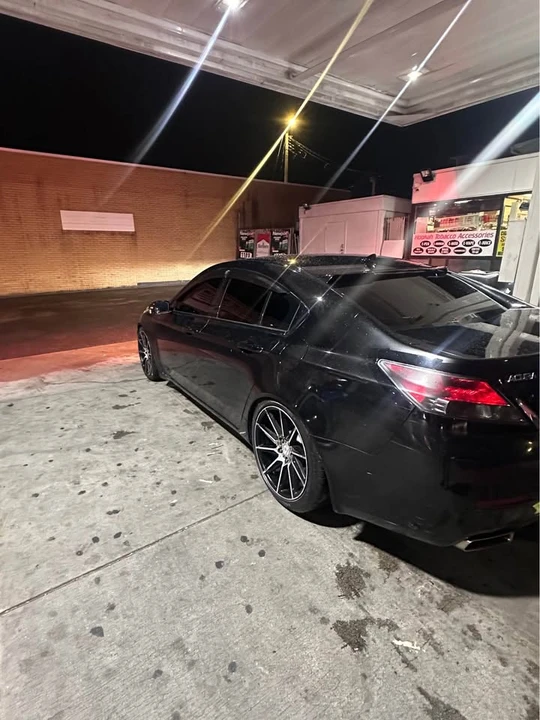 2012 Acura TL 4th Gen - Image 17 of 19