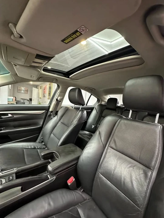 2012 Acura TL 4th Gen - Image 11 of 18