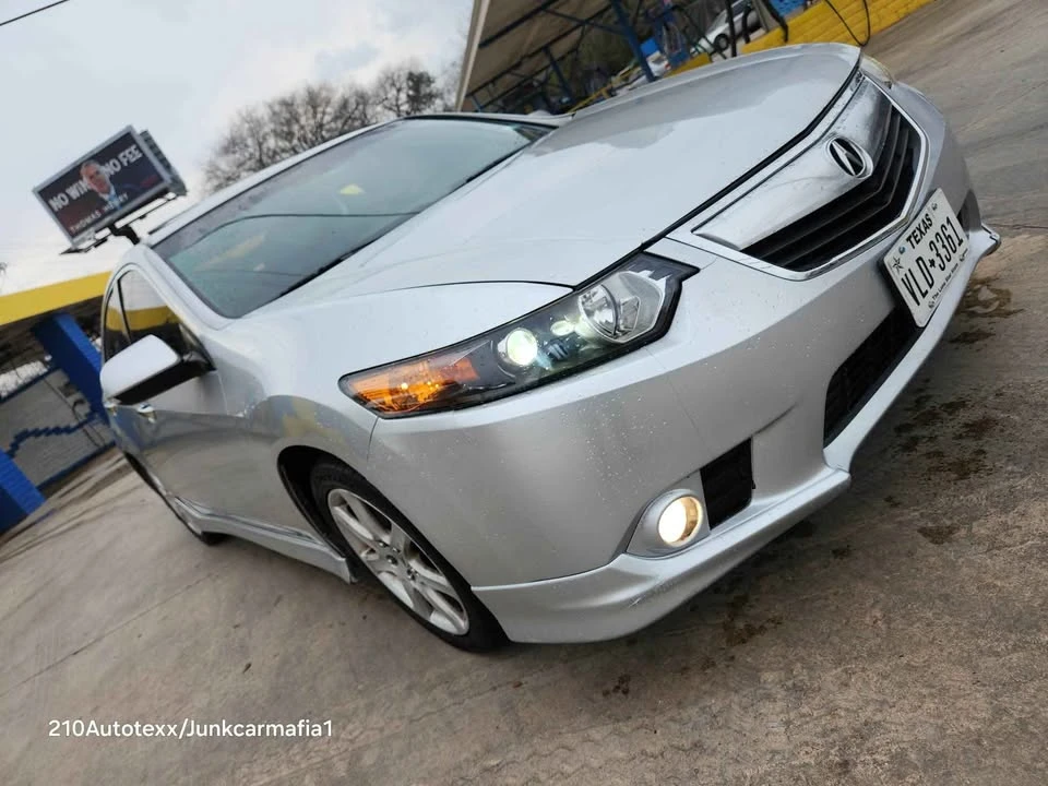 2012 Acura TSX 2nd Gen - Image 9 of 10