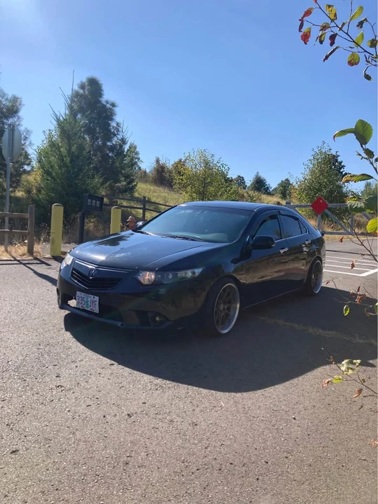 2012 Acura TSX 2nd Gen - Image 2 of 9