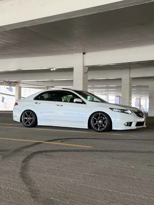 2012 Acura TSX 2nd Gen - Image 2 of 6