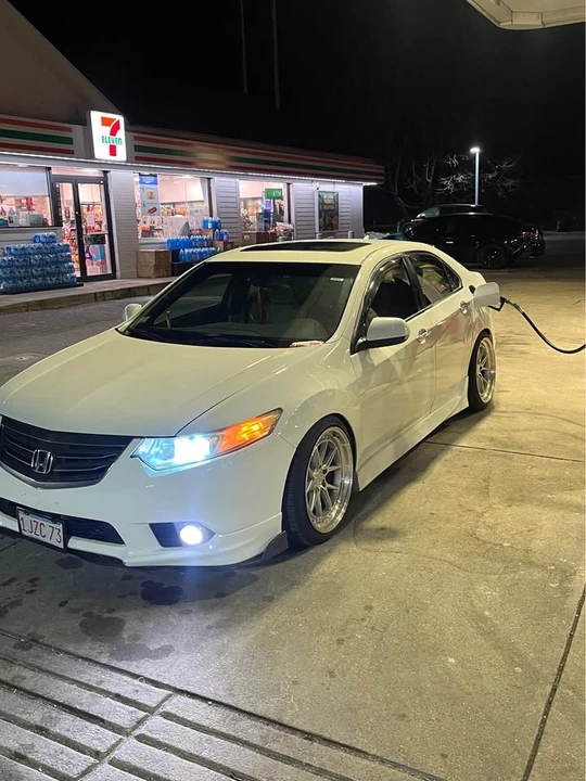 2012 Acura TSX 2nd Gen - Image 4 of 5