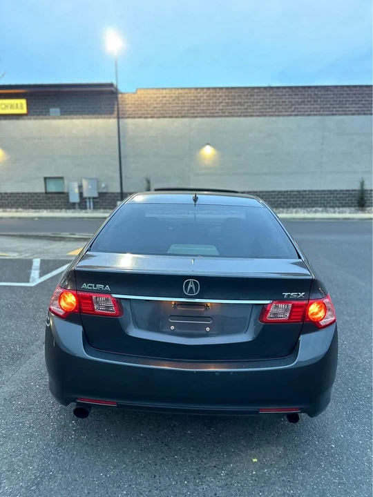 2012 Acura TSX 2nd Gen - Image 4 of 8