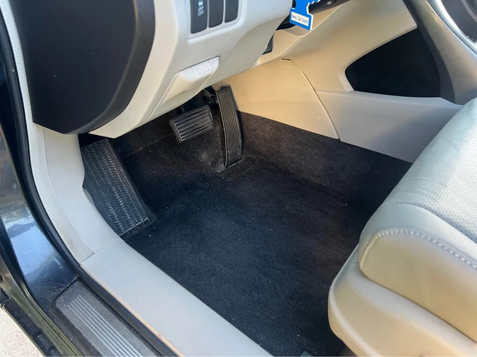 2012 Acura TSX 2nd Gen - Image 9 of 12