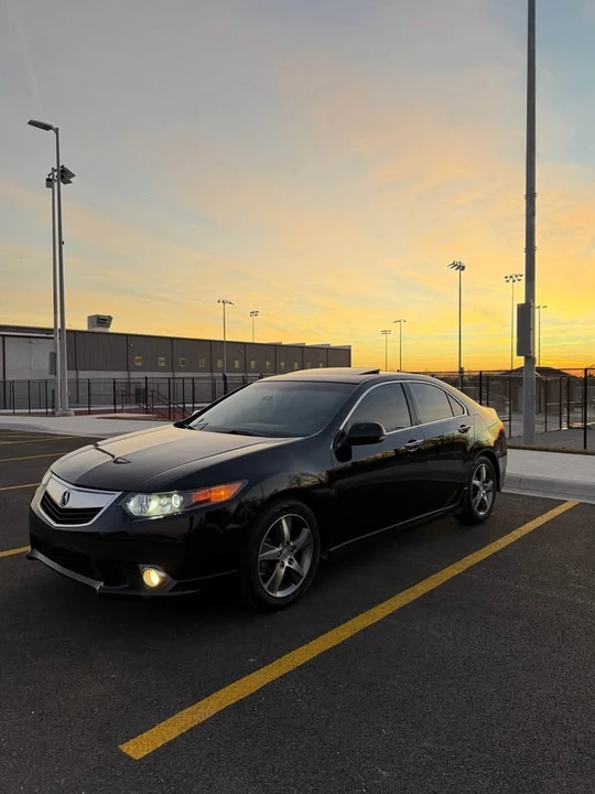 2012 Acura TSX 2nd Gen - Image 2 of 15