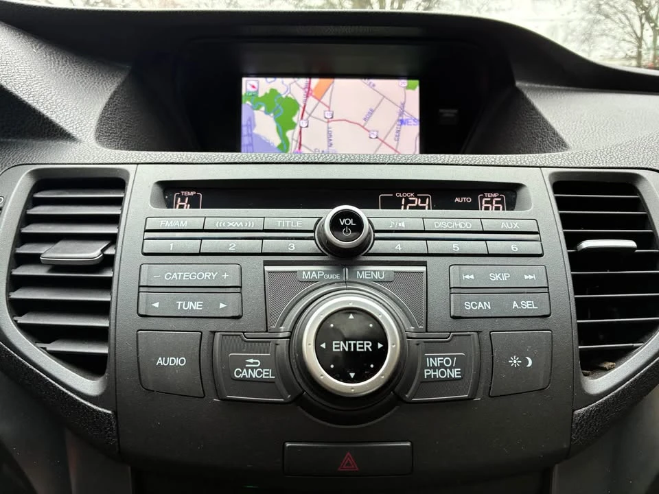 2012 Acura TSX 2nd Gen - Image 4 of 8