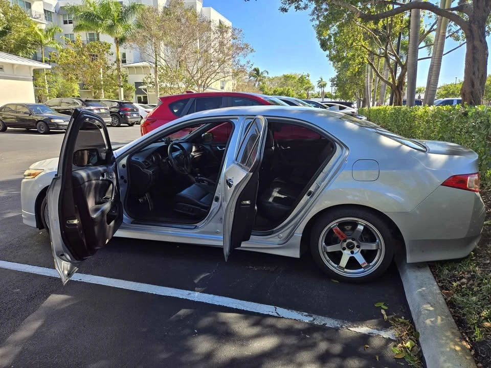 2012 Acura TSX 2nd Gen - Image 6 of 10