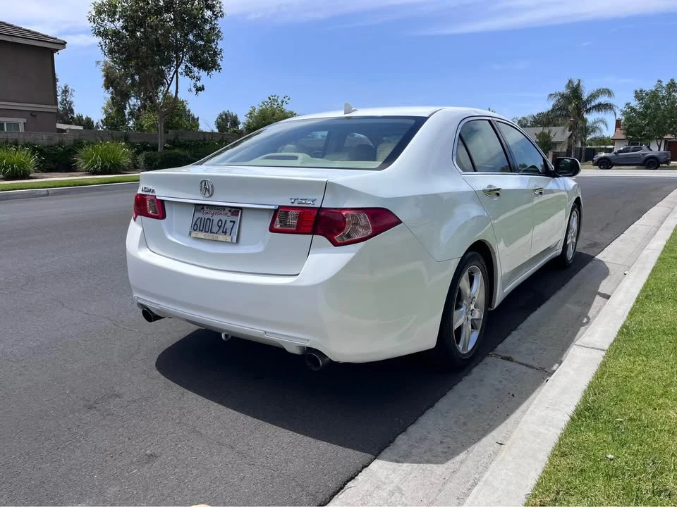 2012 Acura TSX 2nd Gen - Image 4 of 10
