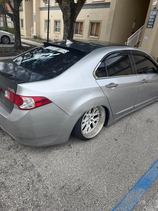 2012 Acura TSX 2nd Gen - Image 9 of 12