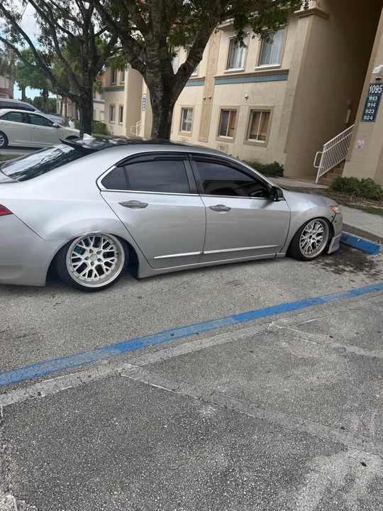 2012 Acura TSX 2nd Gen - Image 11 of 12