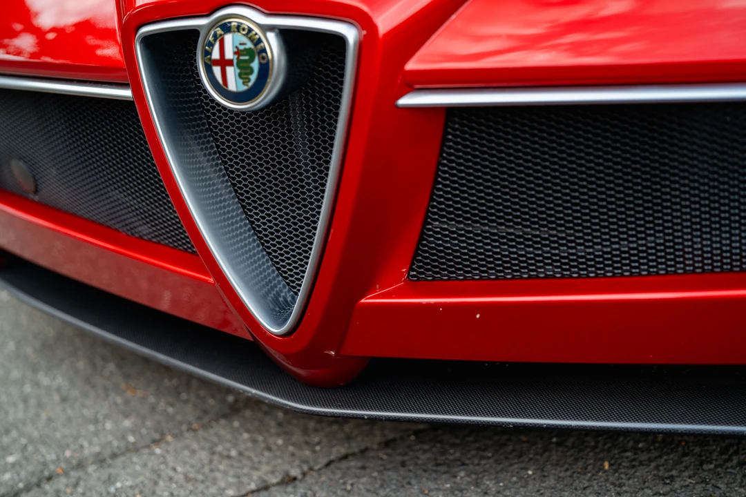 2012 Alfa Romeo 8C - Image 10 of 31