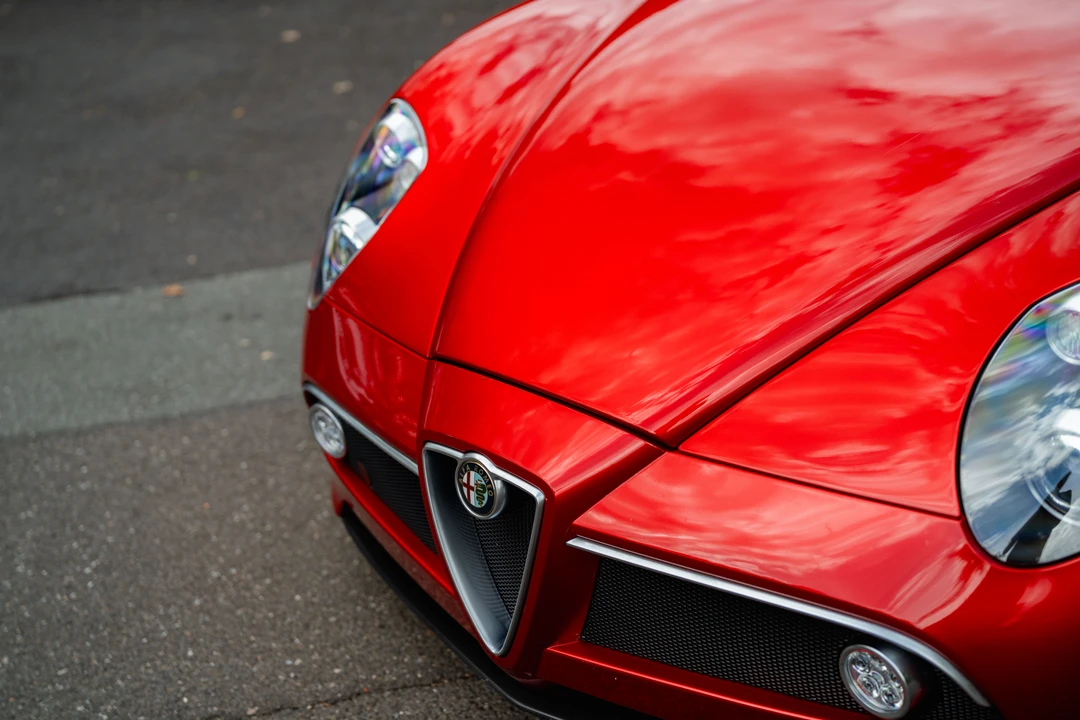 2012 Alfa Romeo 8C - Image 12 of 31
