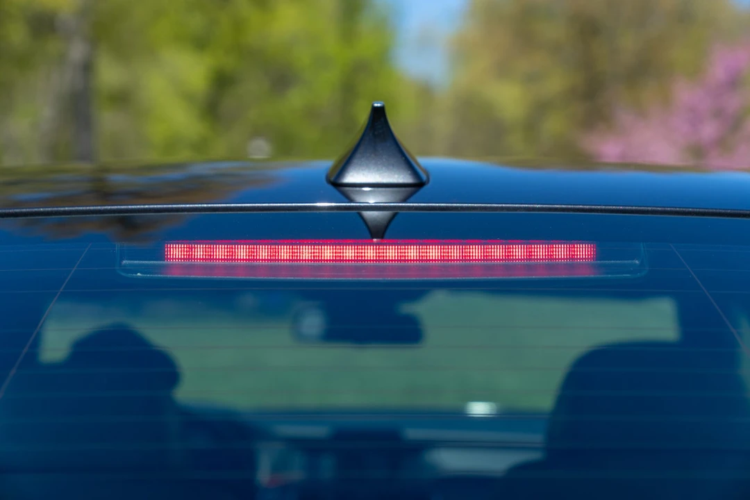 2012 BMW Alpina B7 - Image 15 of 31