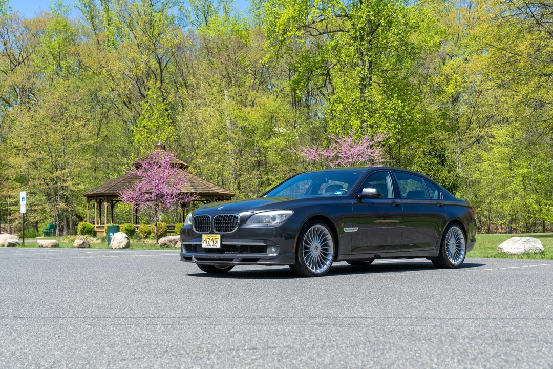 2012 BMW Alpina B7 - Image 8 of 31