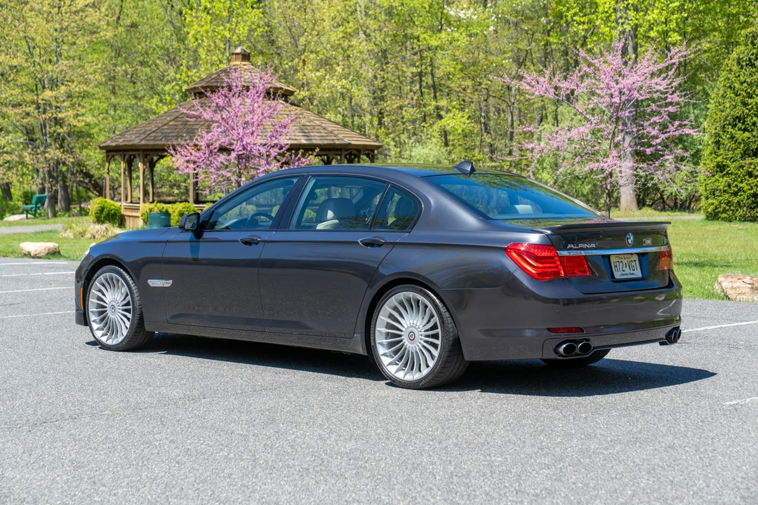 2012 BMW Alpina B7 - Image 6 of 31
